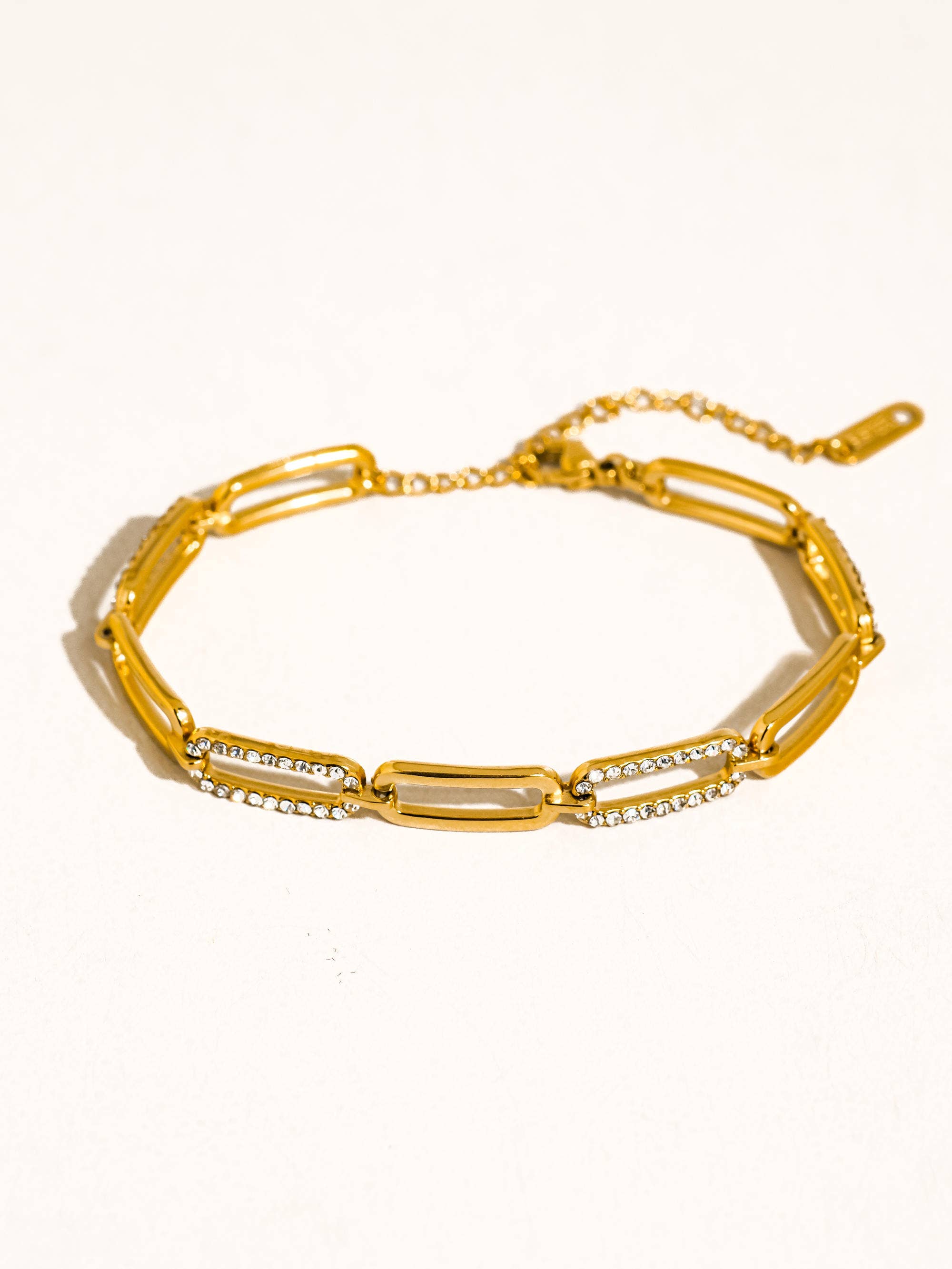 Flânerie by MAIQ - Évasion 18K Gold Non-Tarnish Glam Rhinestone Chain Bracelet