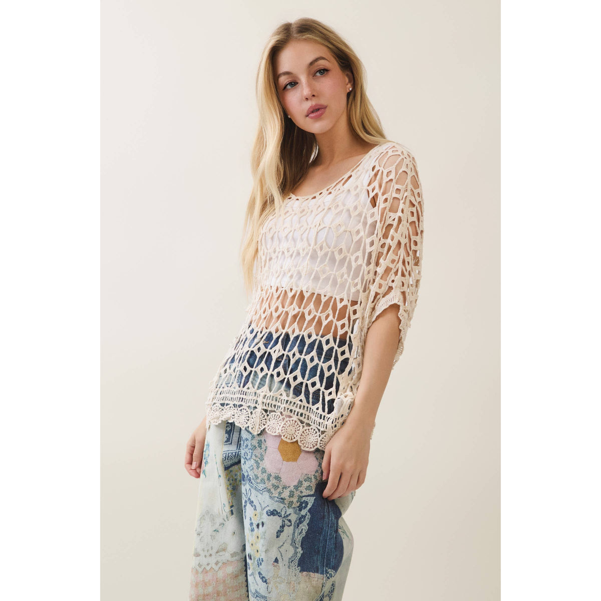 Veveret - Boho Breeze Crochet Knit Top