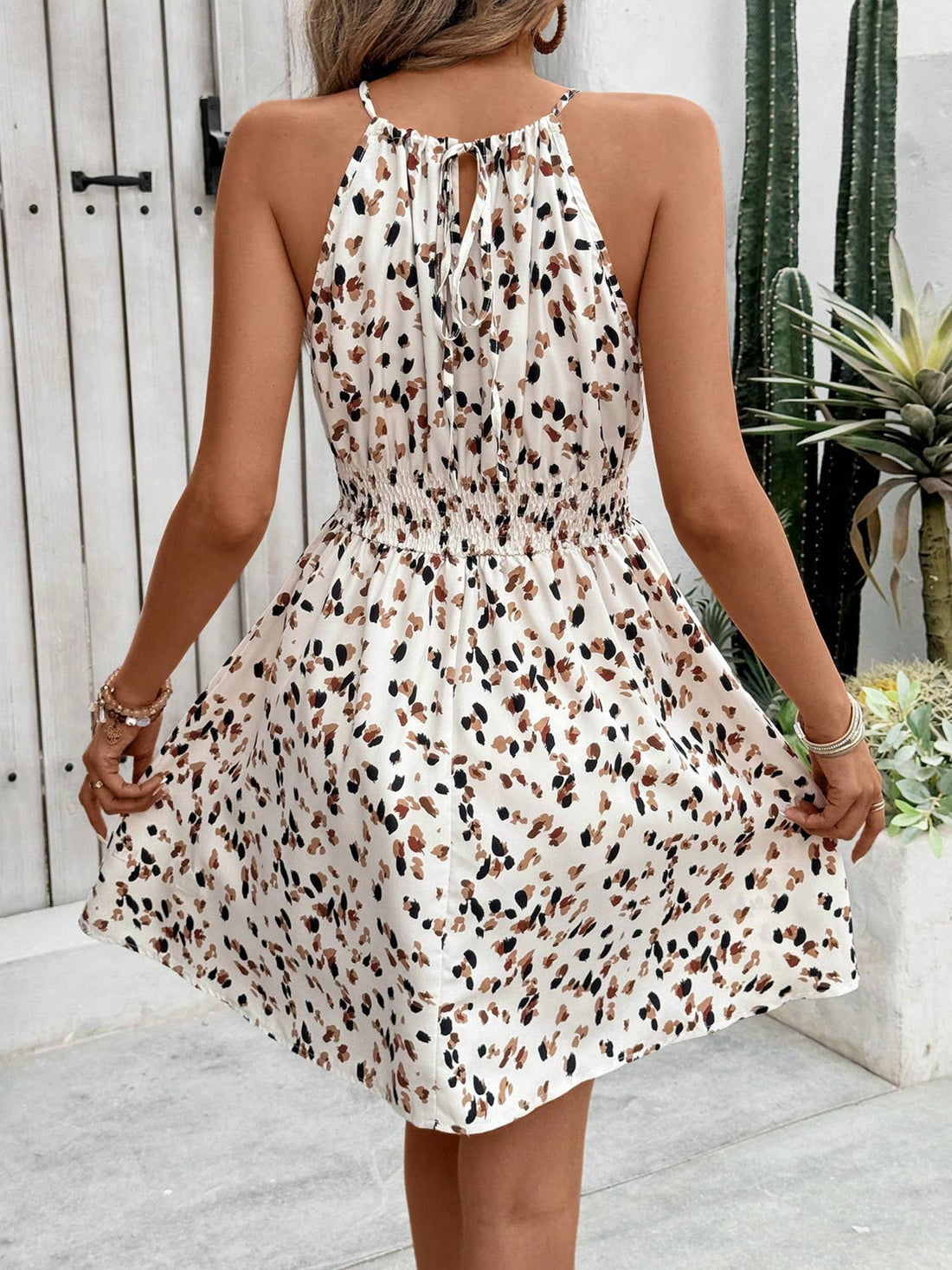 ePretty -  Tie neck dress