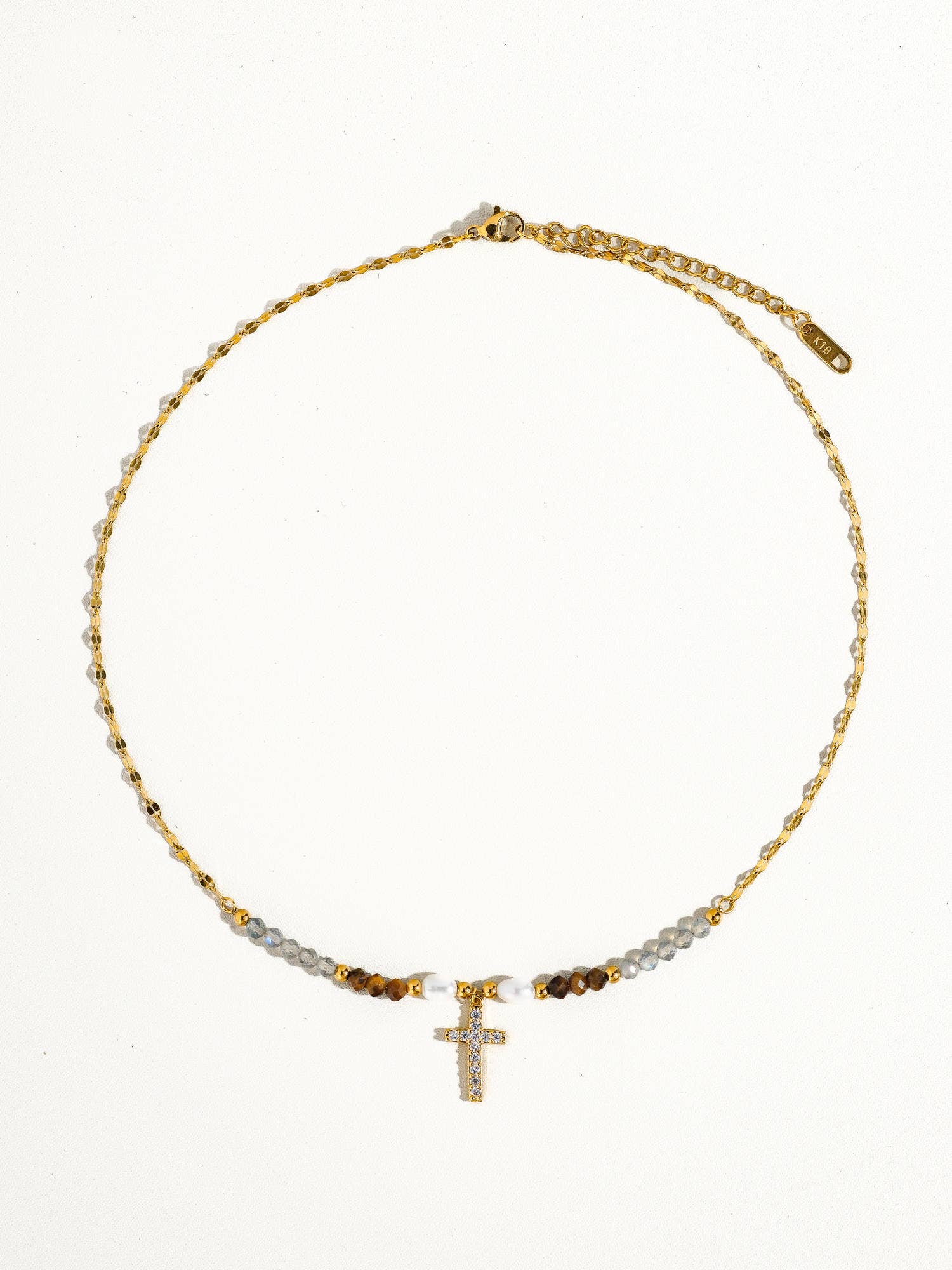 Flânerie by MAIQ - Lumiere 18K Gold Cross Necklace with Beads and Pearls