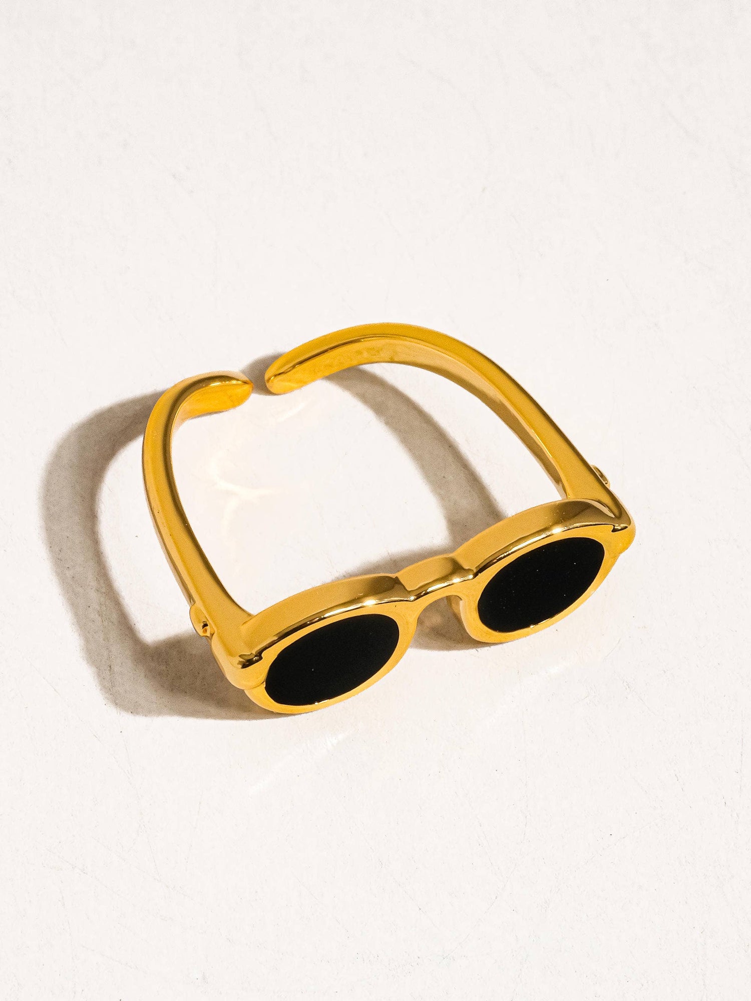 Flânerie by MAIQ - Dean  18K Gold Sunglasses Adjustable Ring