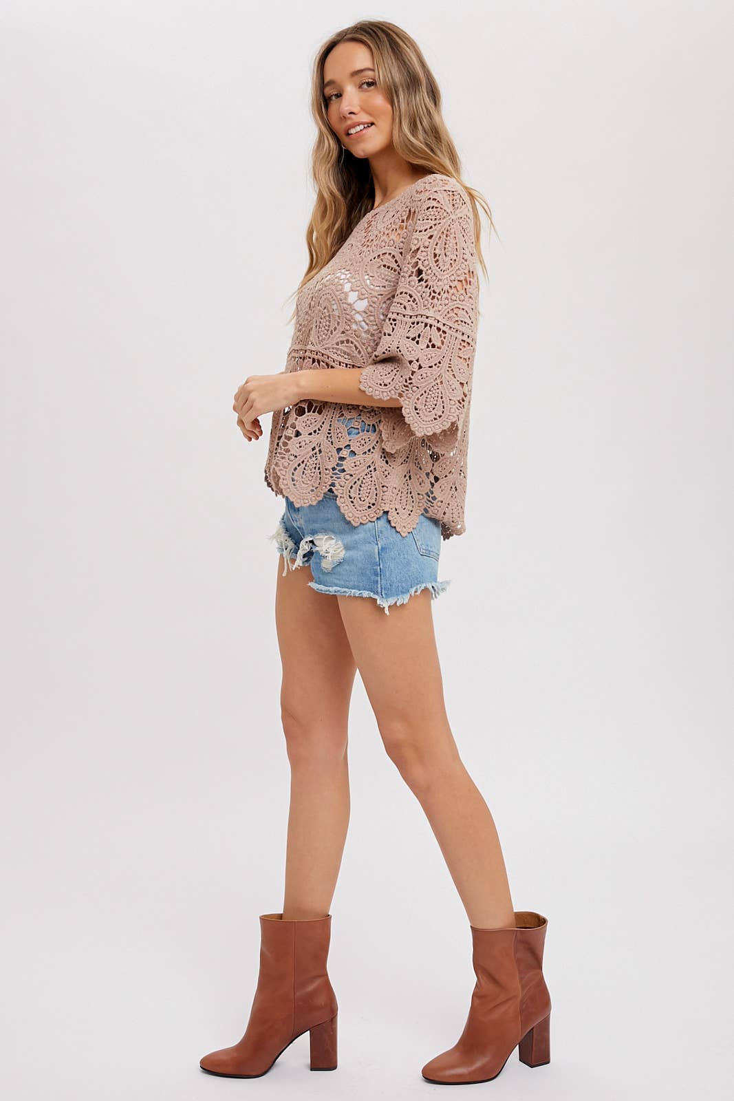 Bluivy - CROCHET LACE TOP